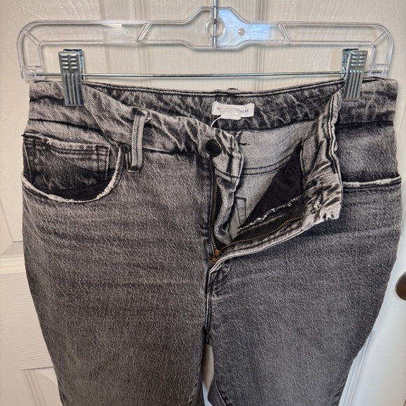 Good American High Rise Straight Leg Jeans - Picture 9 of 14